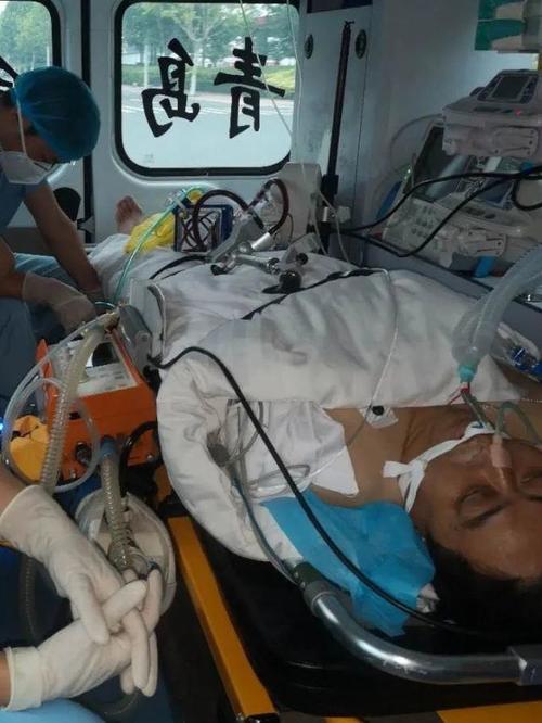 心脏手术前夜，一个虚拟发卡平台的生死48小时